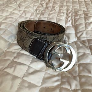 Gucci belt
